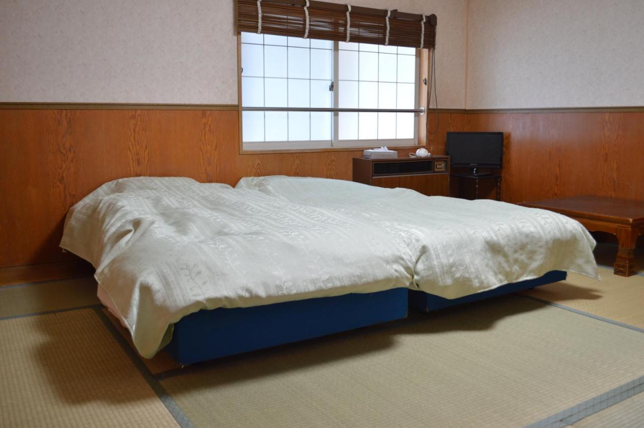 Отель Annex Aburaya Iiyama Экстерьер фото